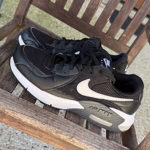 Nike Air Max Black and White Sneakers